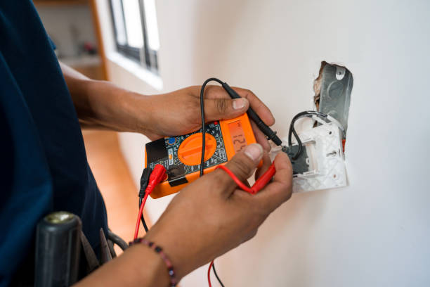 Best Circuit Breaker Repair  in Warm Mineral Springs, FL